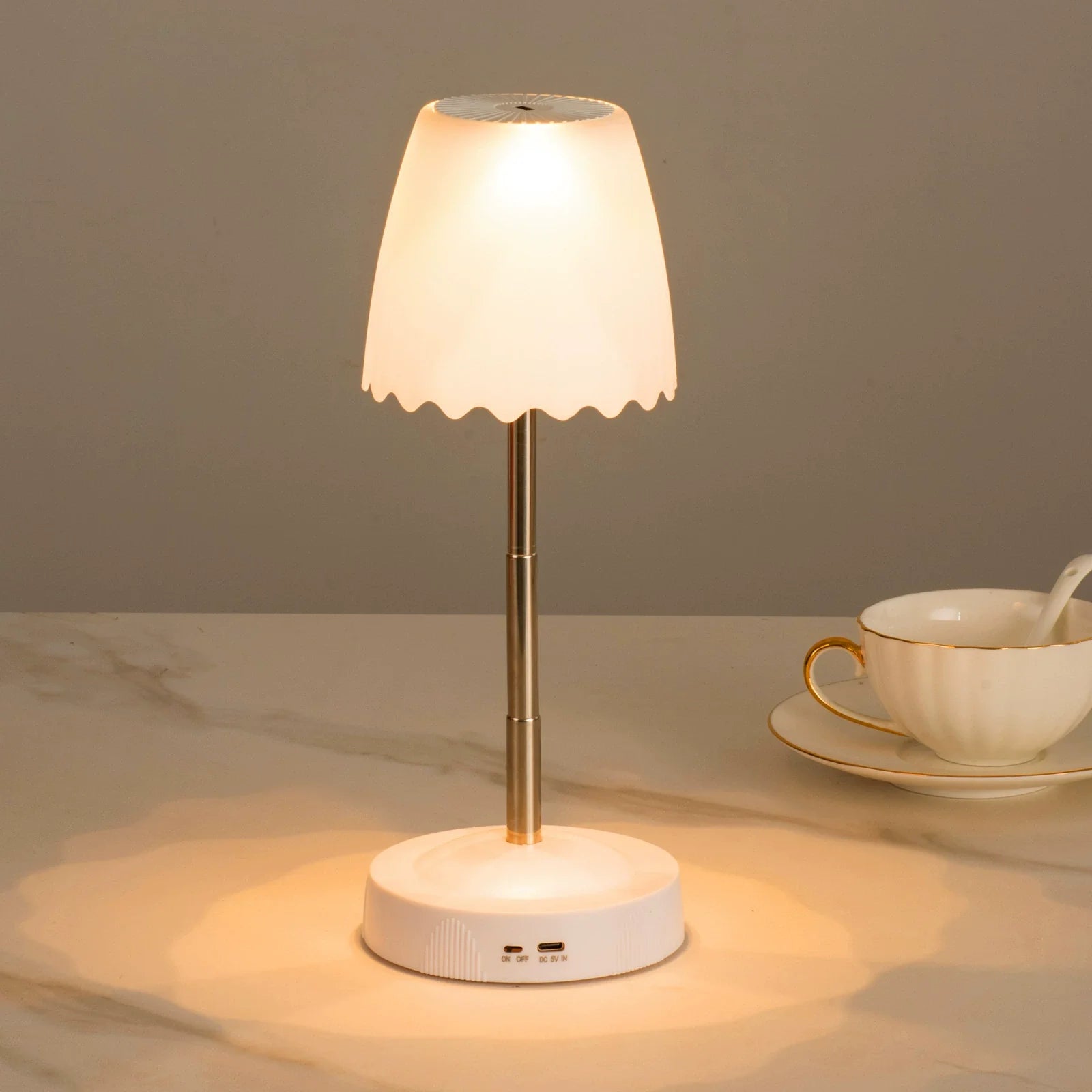 Viral Wireless Charging Night Light, Creative Bedroom Bedside Atmosphere Lamp