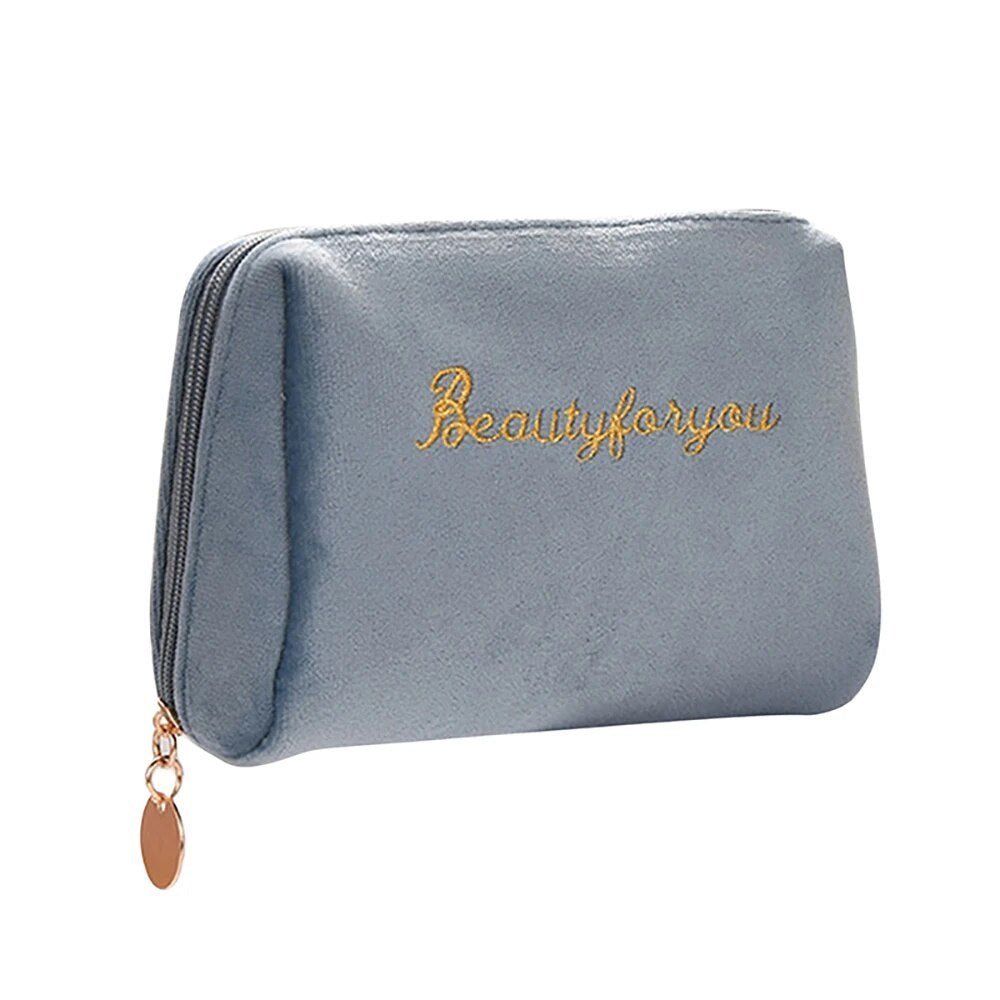 Maliben | Velvetchic - Elegance And Practicality - Chic Makeup Bag