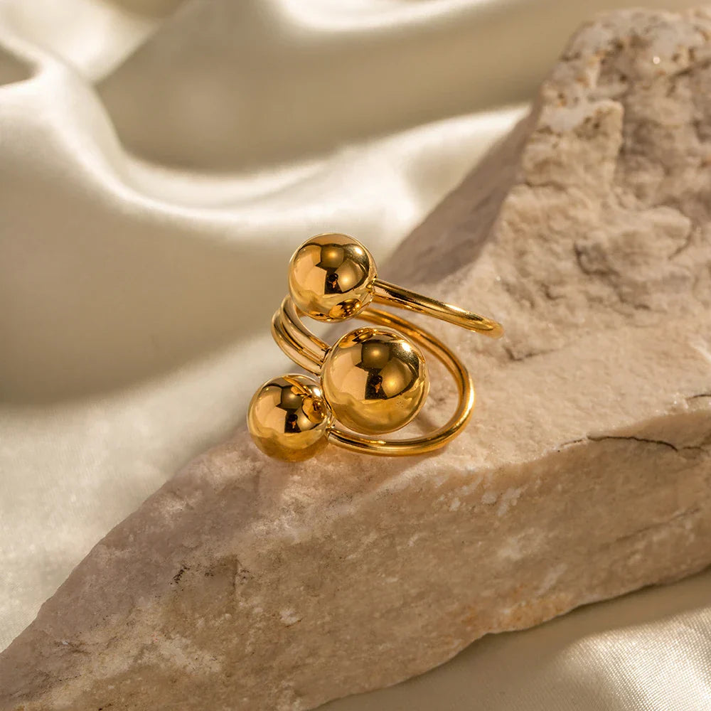 Maliben | 18k Bold Three Ball Open Ring
