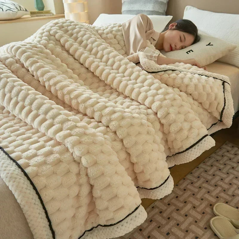 Maliben | Velutura Plush Blanket Made Of Turtle Velour | Fluffy & Warm | For Bed, Sofa & Travel | Anti-Pilling | Various Sizes & Colors
