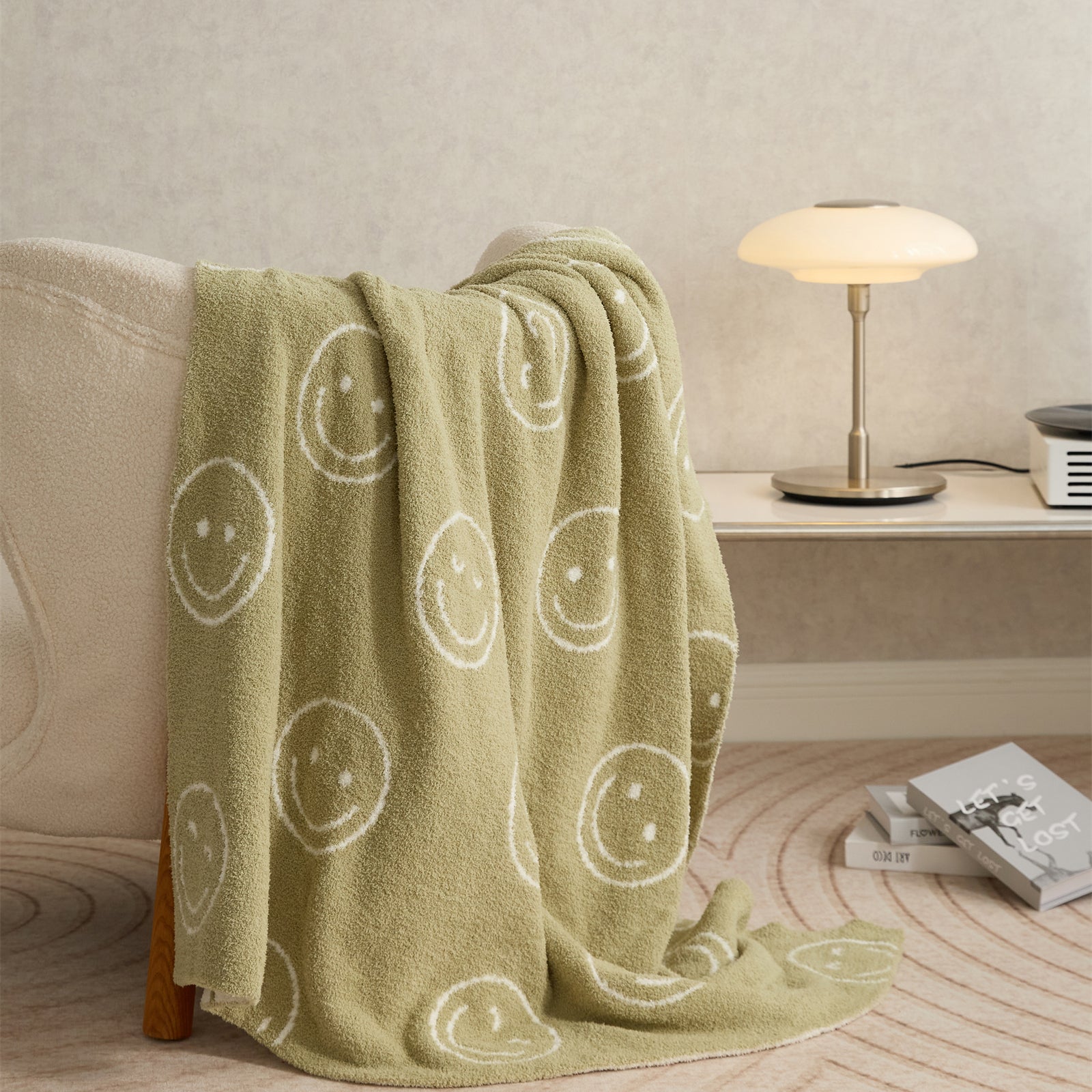 Maliben Smiley Blanket