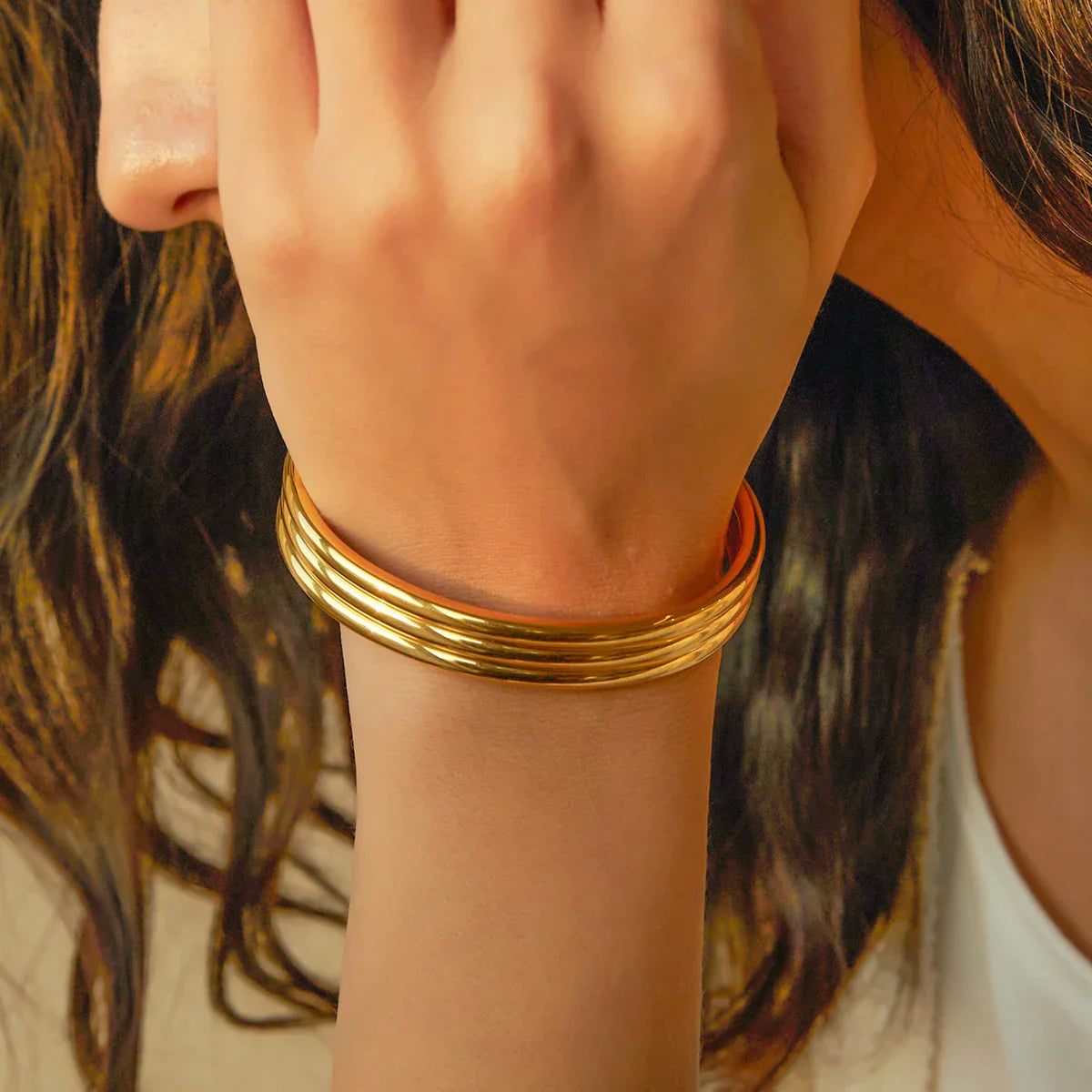 Maliben | 18k Triple Ribbed Bangle Bracelet