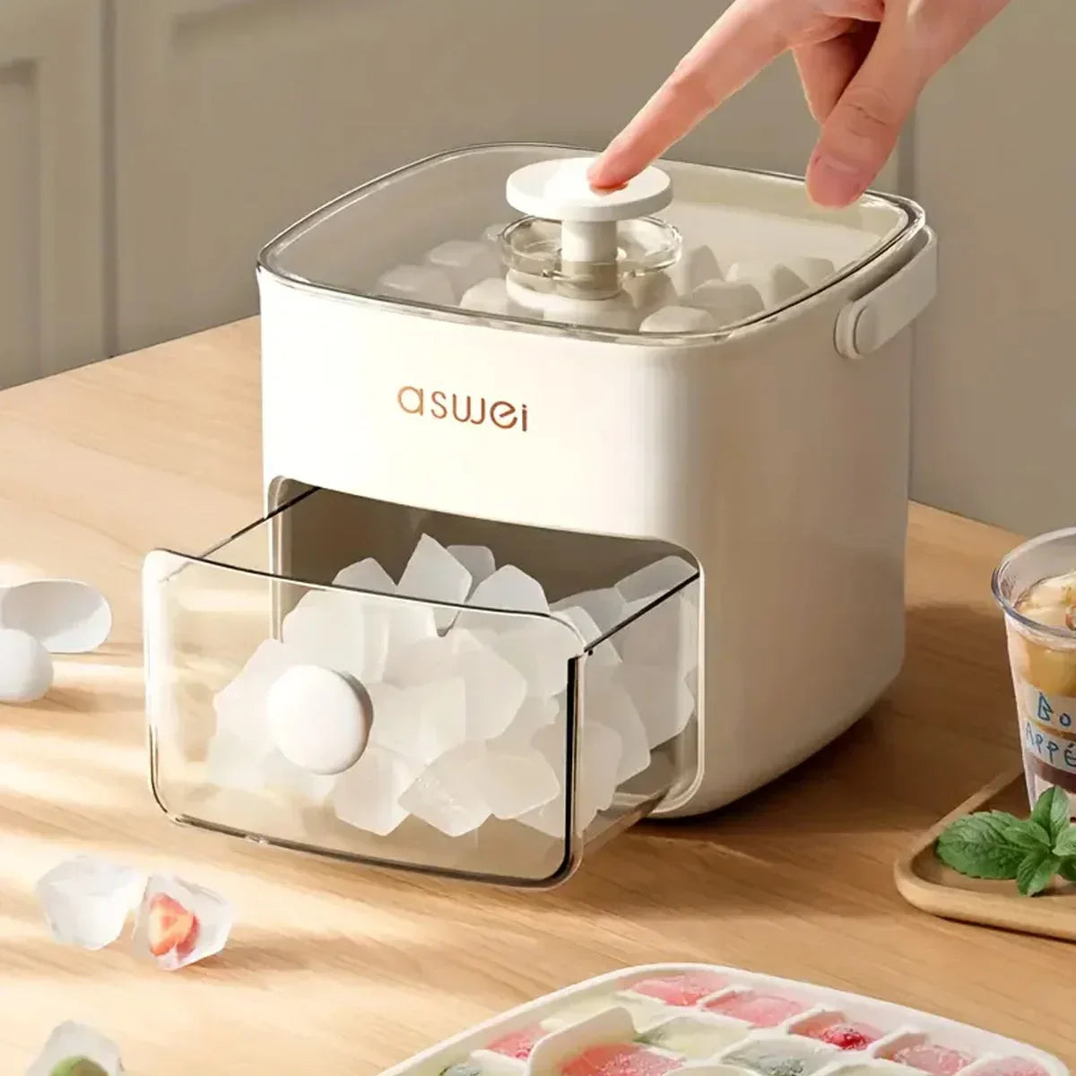 Maliben | Easy Pop Out Ice Cube Maker Box