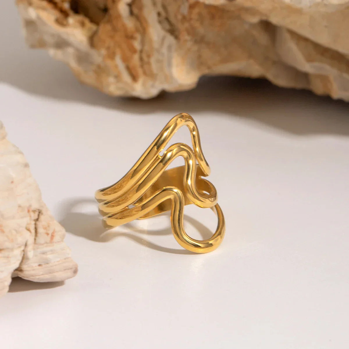 Maliben | Dainty Ripple Effect Ring