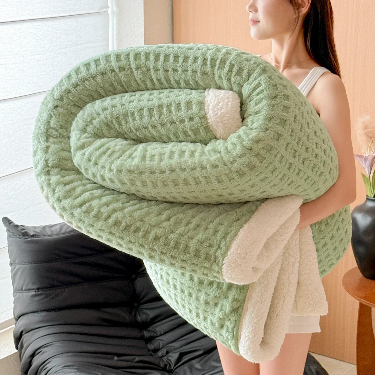 Maliben | Winter Dream Blanket – Double Layer Fleece Blanket With Lambswool Look | Ultra Warm, Soft & Skin Friendly | For Sofa, Bed & Cold Winter Days