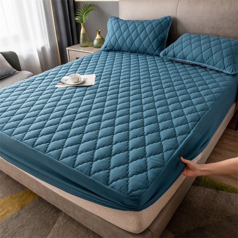 Maliben | Anti-Slip Waterproof Mattress Cover