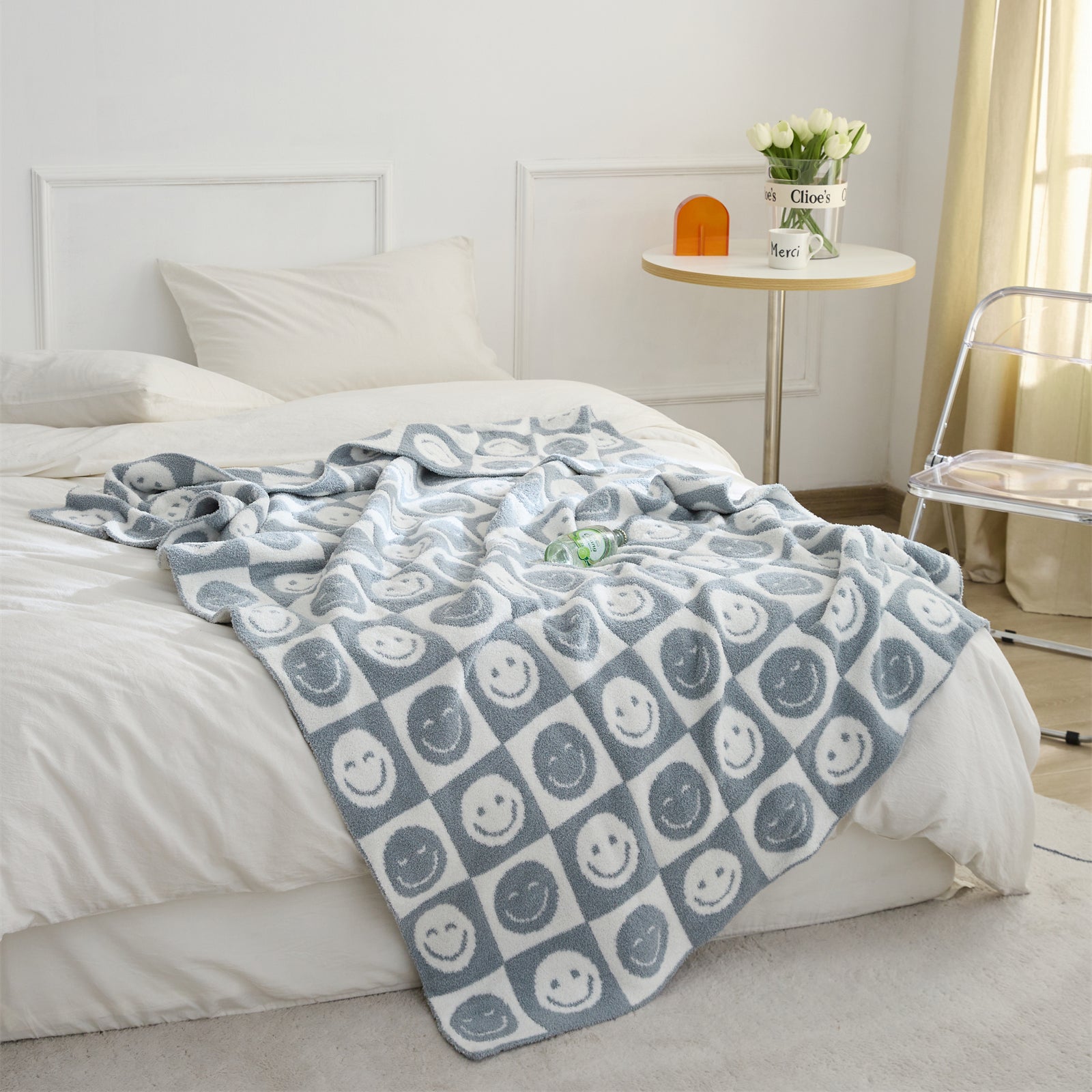 Maliben Smiley Checked Blanket
