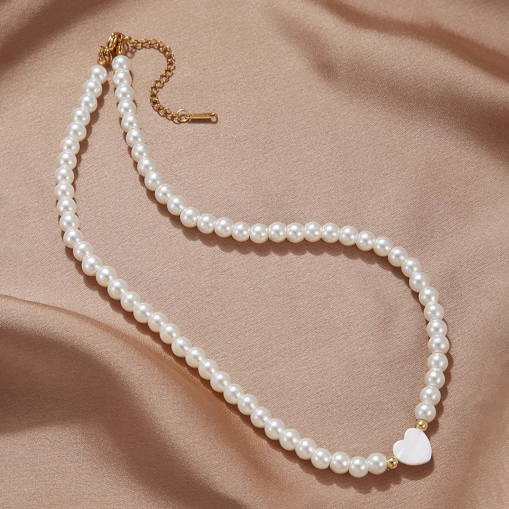 Maliben | Classy Pearl Heart Choker Necklace