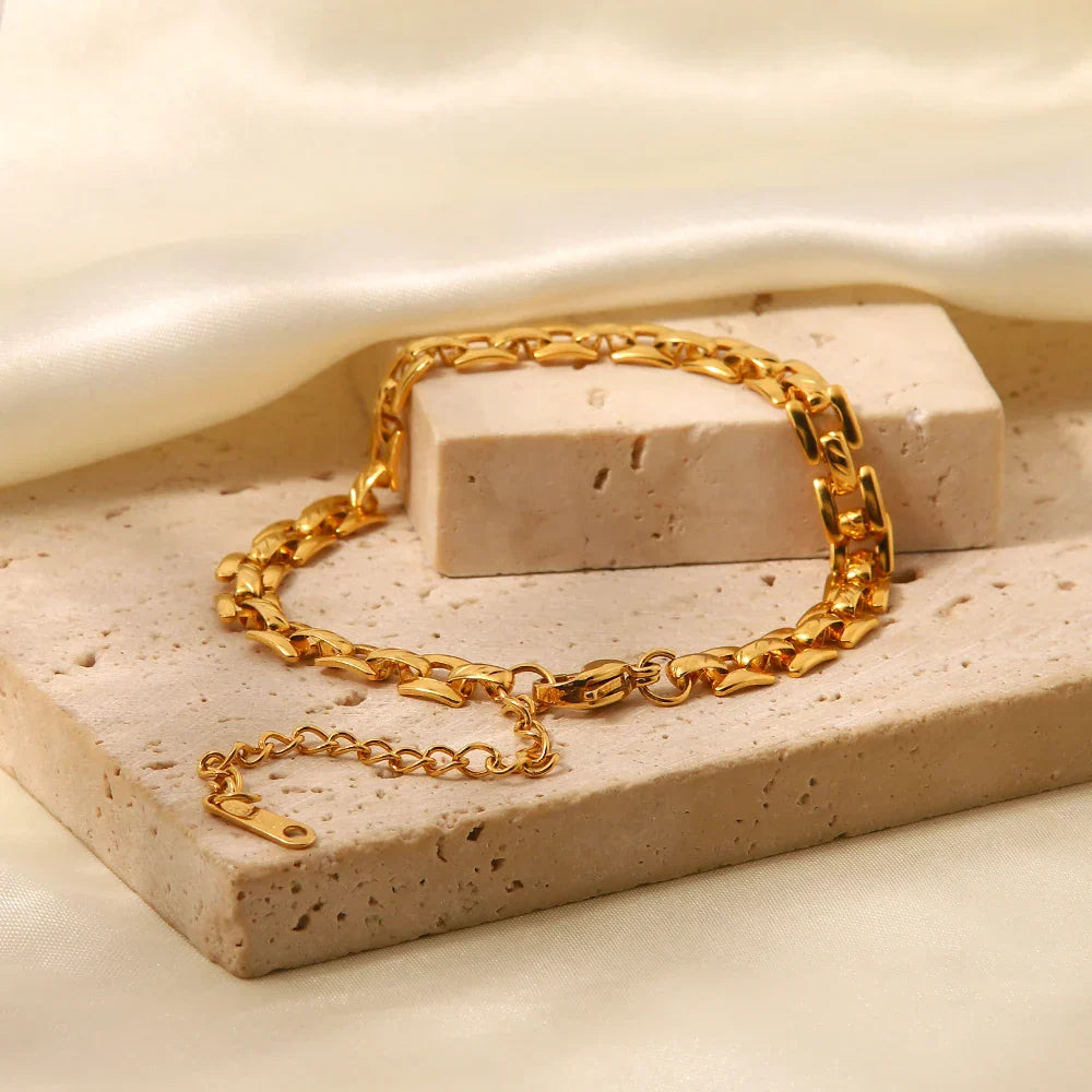 Maliben | 18k Thin Horology Inspired Bracelet
