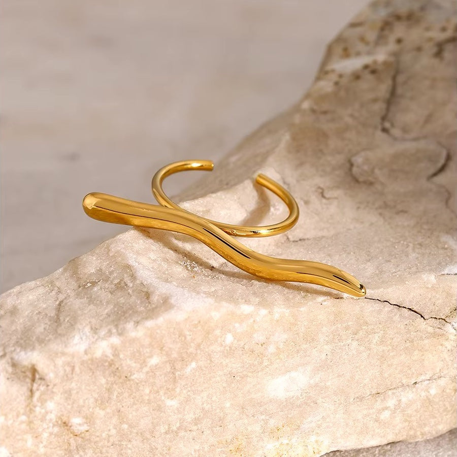 Maliben | Distinct Bar Ripple Ring