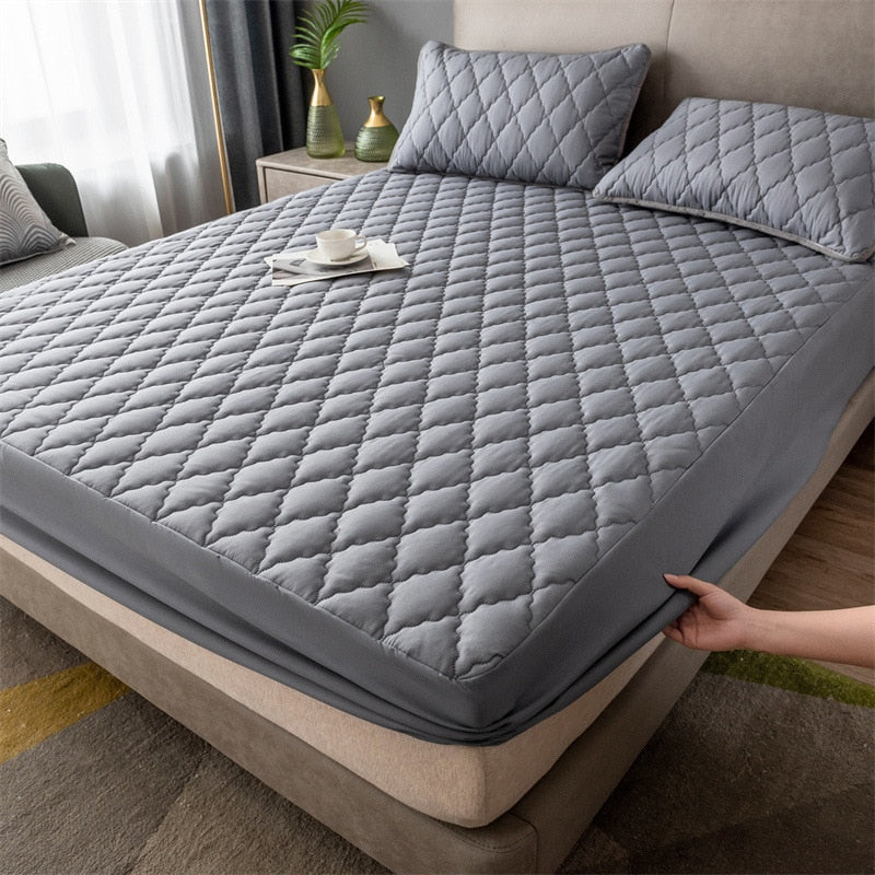 Maliben | Anti-Slip Waterproof Mattress Cover
