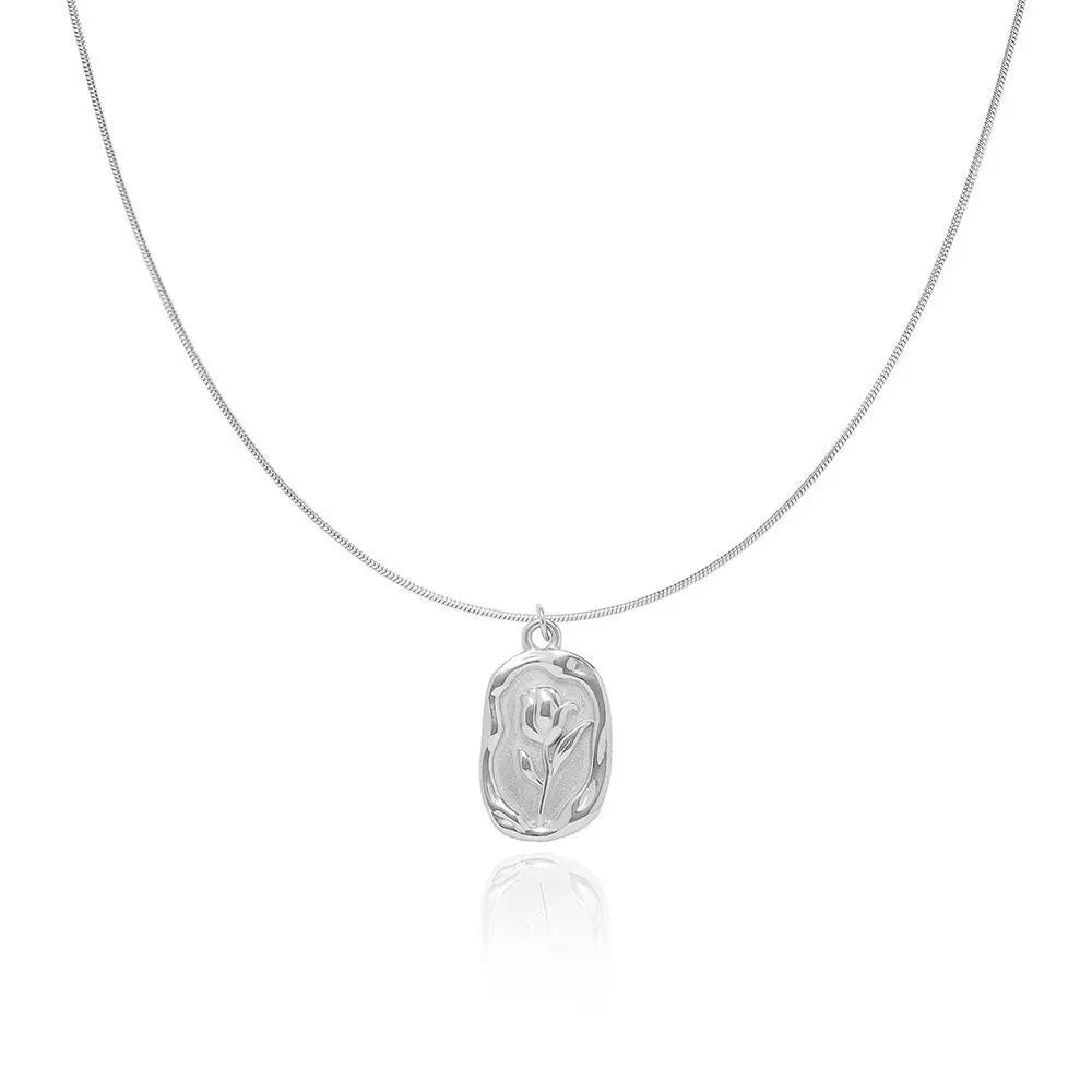 Maliben | Feminine Tulip Floral Pendant Necklace