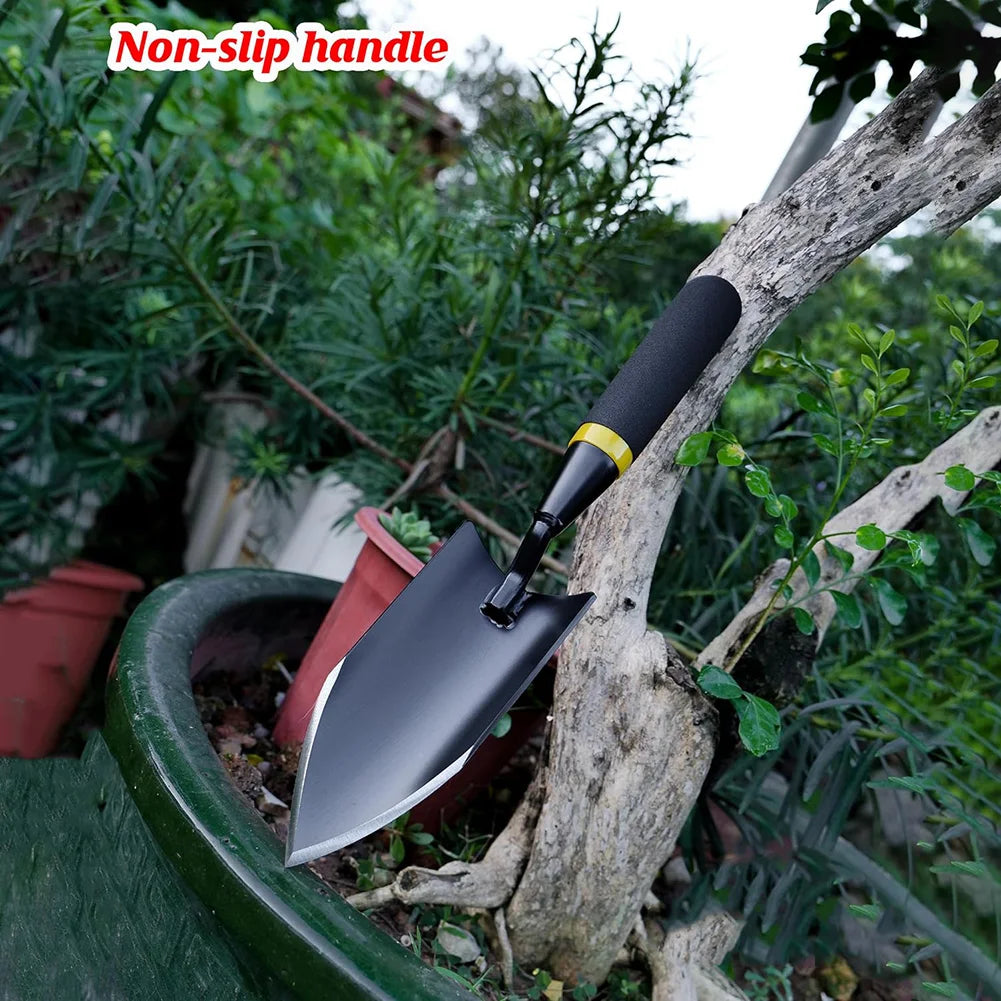 Maliben | Terragrip Garden Spade | Extra Robust & Ergonomic | Seamlessly Welded | For Hard Soils & Roots