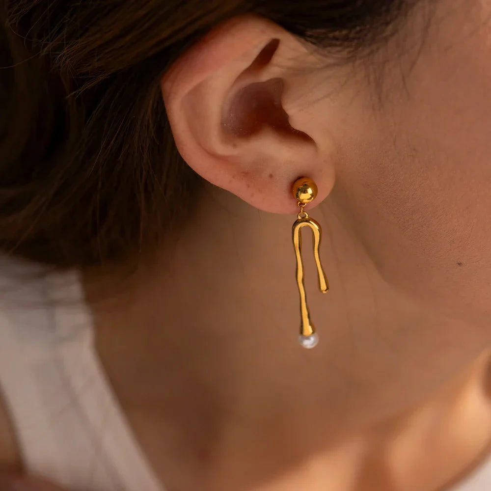 Maliben | 18k Dainty Asymmetrical Melted Gold Pearl Earrings