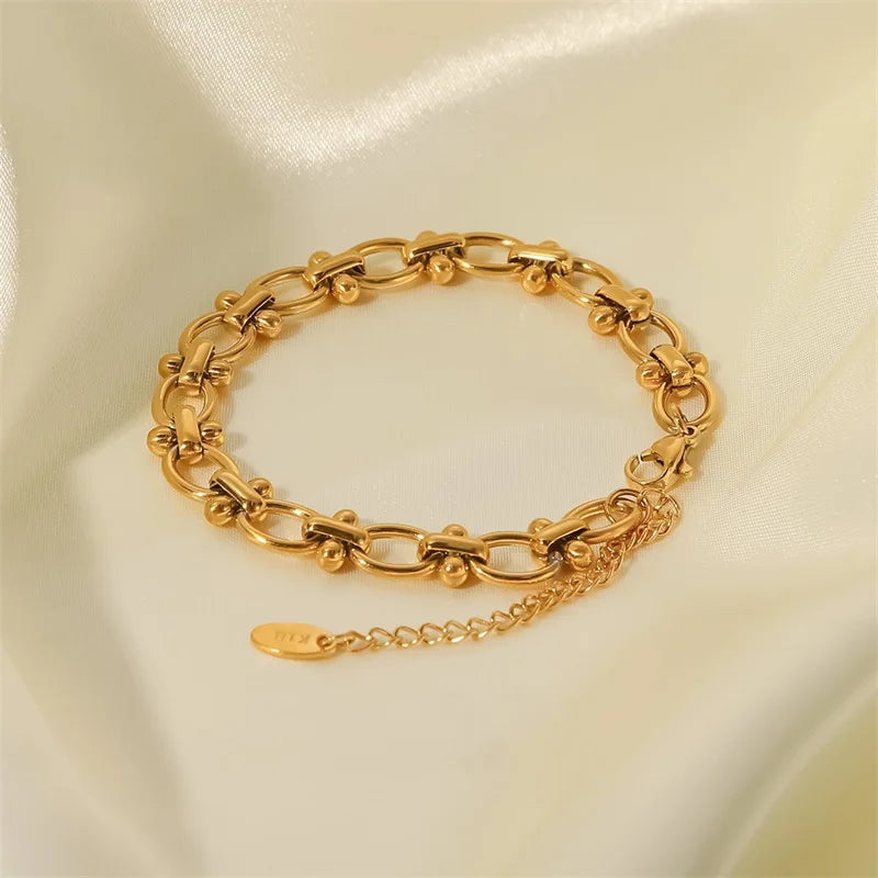 Maliben | Dainty Oval Accented Bracelet
