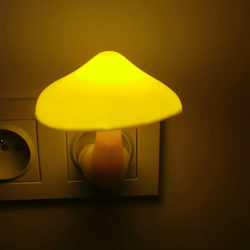 Maliben | Led Night Light Lumipilz | With Twilight Sensor | Warm Yellow & Energy Saving | 8×10 Cm