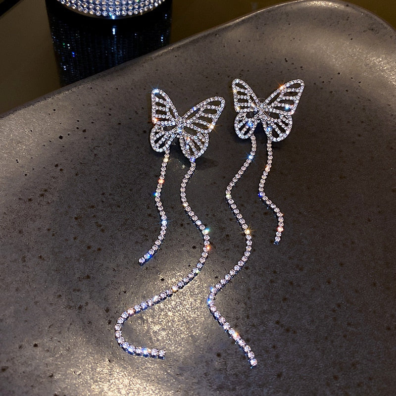 Maliben | Elegant Flower Long Chain Earrings
