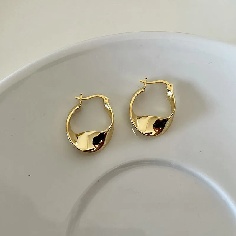 Maliben | Minimal Flattened Irregular Hoop Earrings