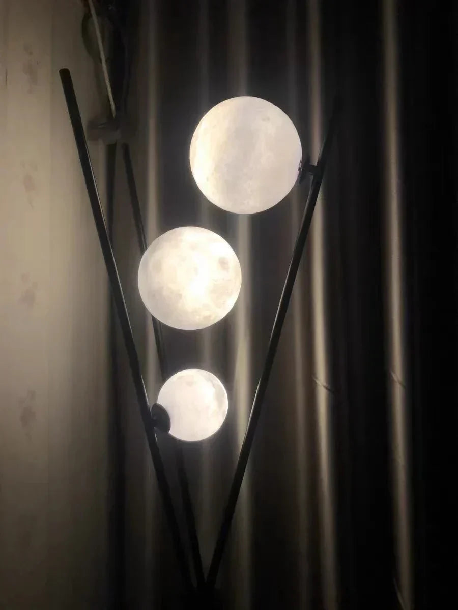 Maliben LunaGlow 3D Moon Floor Lamp modern design with tripod LED!