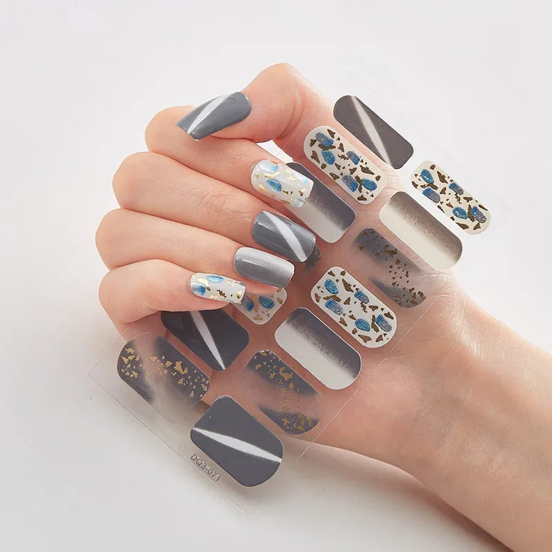 Maliben | Glitznail – Festive Christmas Nails Quick, Complete Without Salon