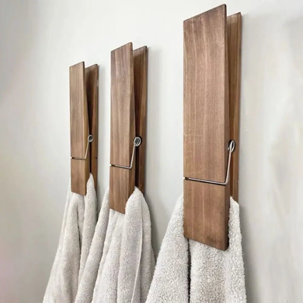 Maliben | Wall-mounted towel clip – No drilling – Modern wood design – Strong adhesive surface