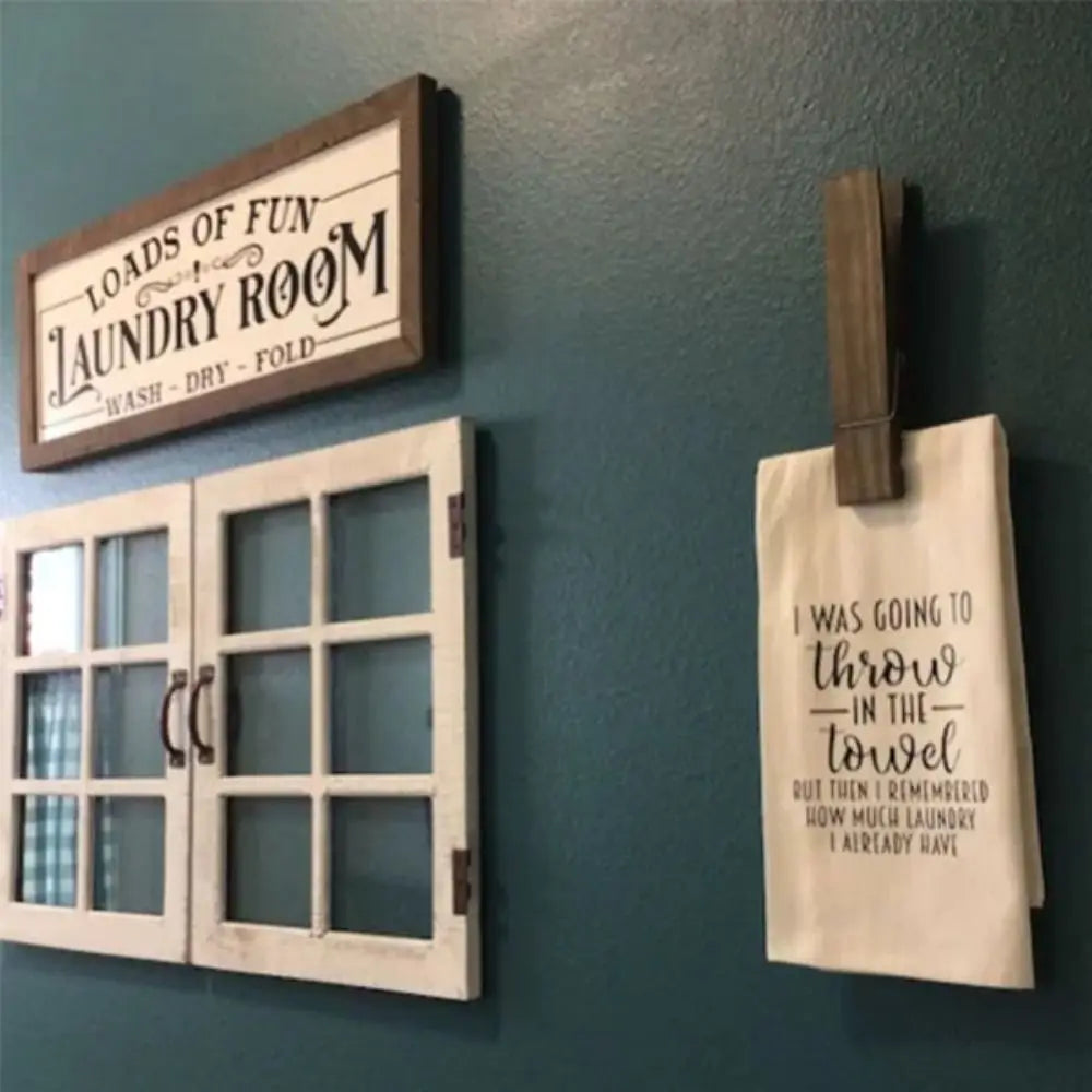 Maliben | Wall-mounted towel clip – No drilling – Modern wood design – Strong adhesive surface