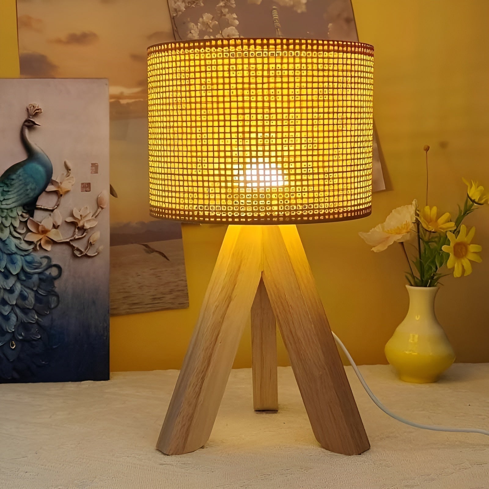 Maliben | HAndmade Rattan Table Lamp With Usb And Led - Stylish and Sustainable Design