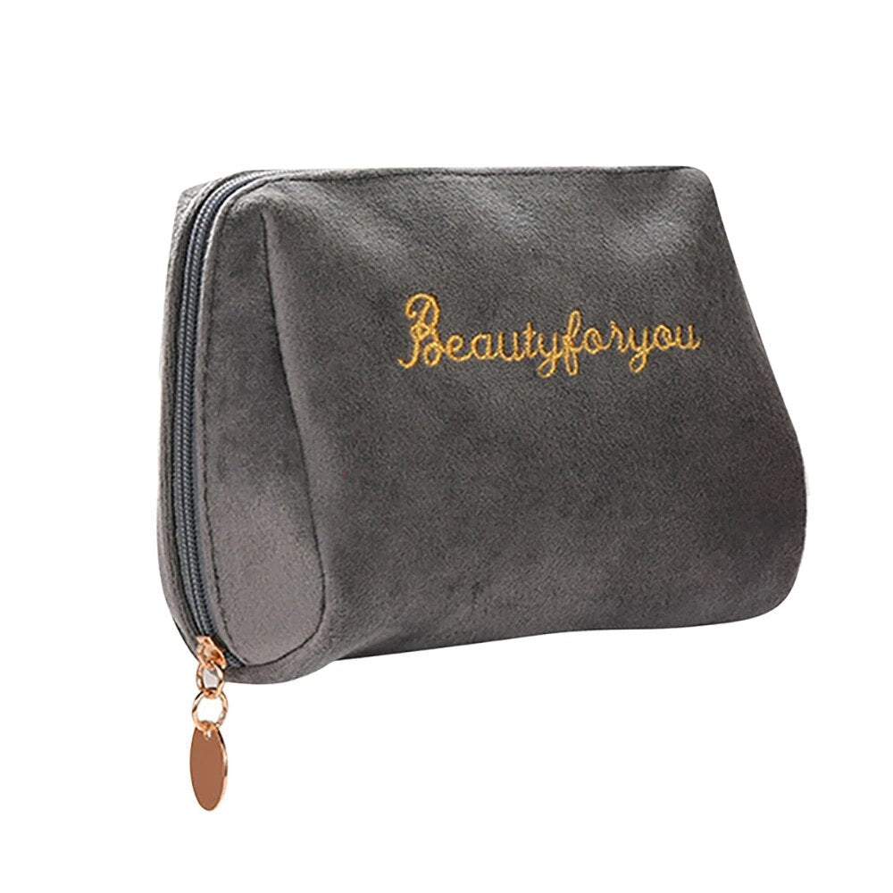 Maliben | Velvetchic - Elegance And Practicality - Chic Makeup Bag