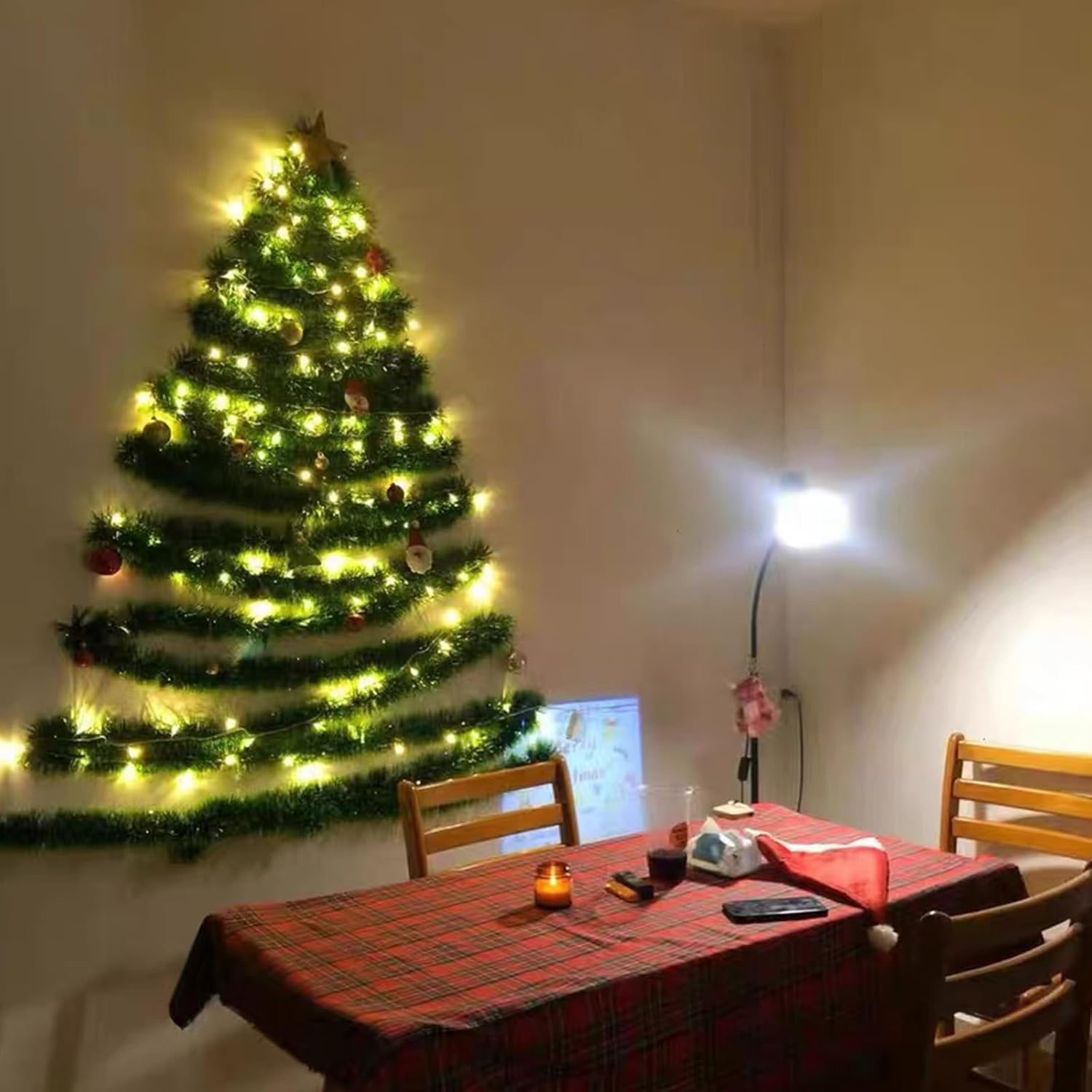 Maliben | EverWall – The Space-Saving Christmas Tree For Any wall