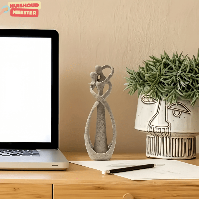 Maliben | Armonia Embrace Sculpture – Artistic Symbol Of Love, Connection, And Timeless Elegance