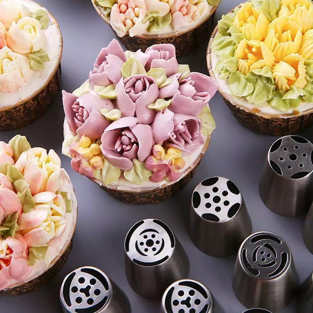 Maliben TitanSplendor Cake Decorating Set — Stainless Steel