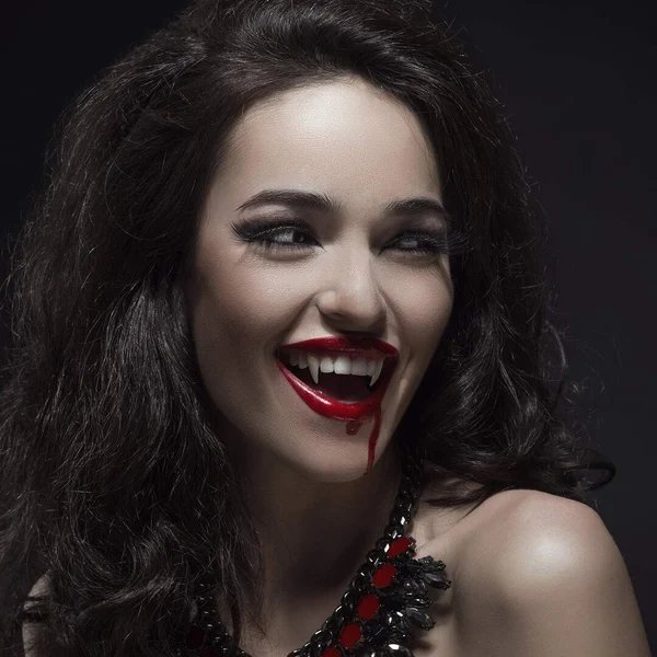 Maliben | Automatic Retractable Vampire Fangs