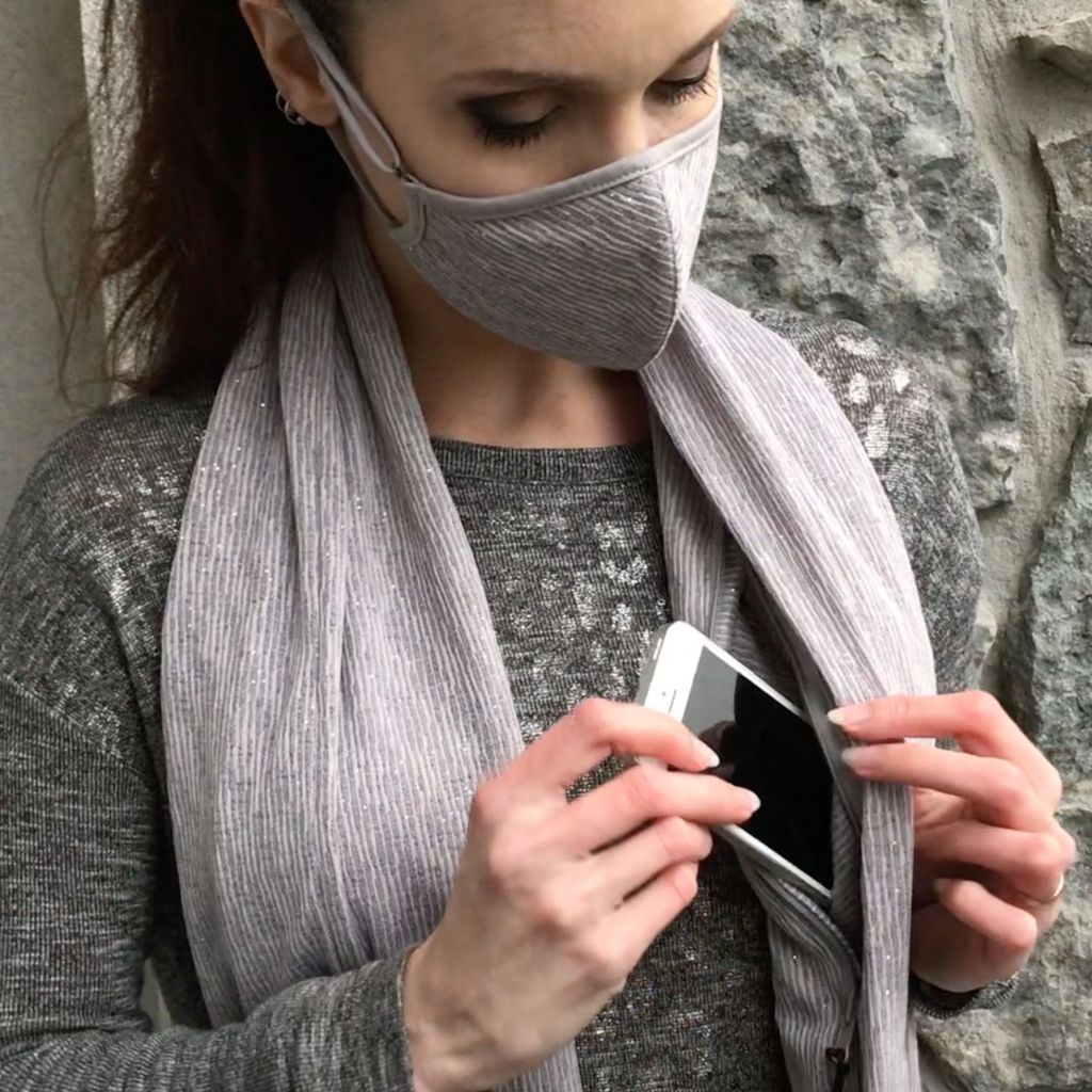 Maliben | Cozysafe – Scarf With Hidden Pocket For Extra Warmth And Safety