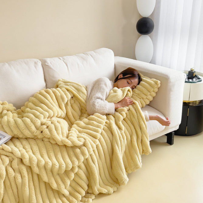 Maliben | Warmhug Blanket - Ultimate Coziness For Cold Winter Evenings