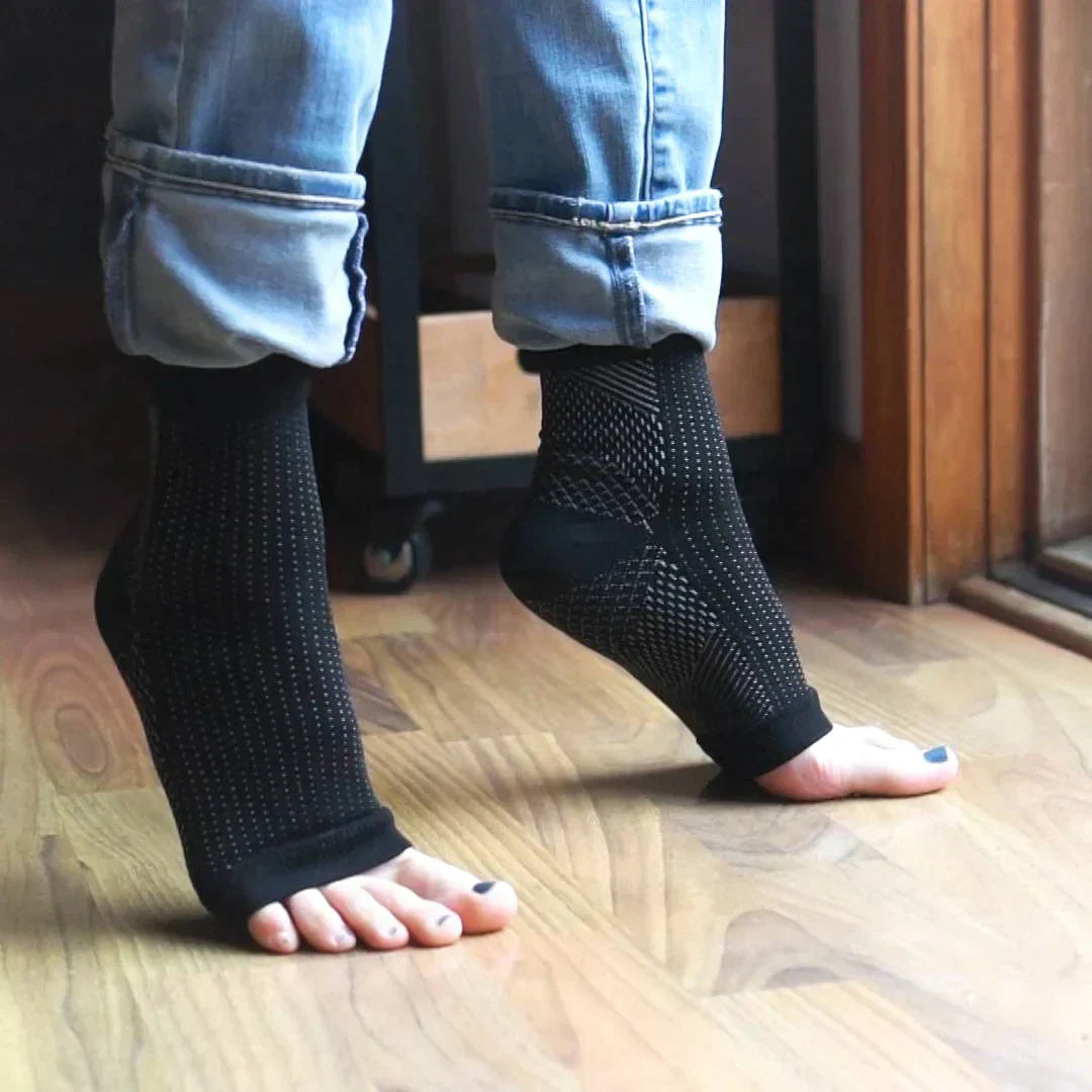 Maliben | Compresspro Socks - For Relief And Comfort With Foot Pain