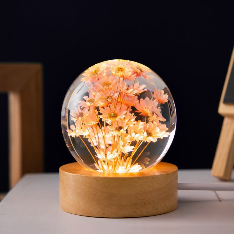 Maliben | Crystal Ball Lamp With Eternal Flowers – Lumora