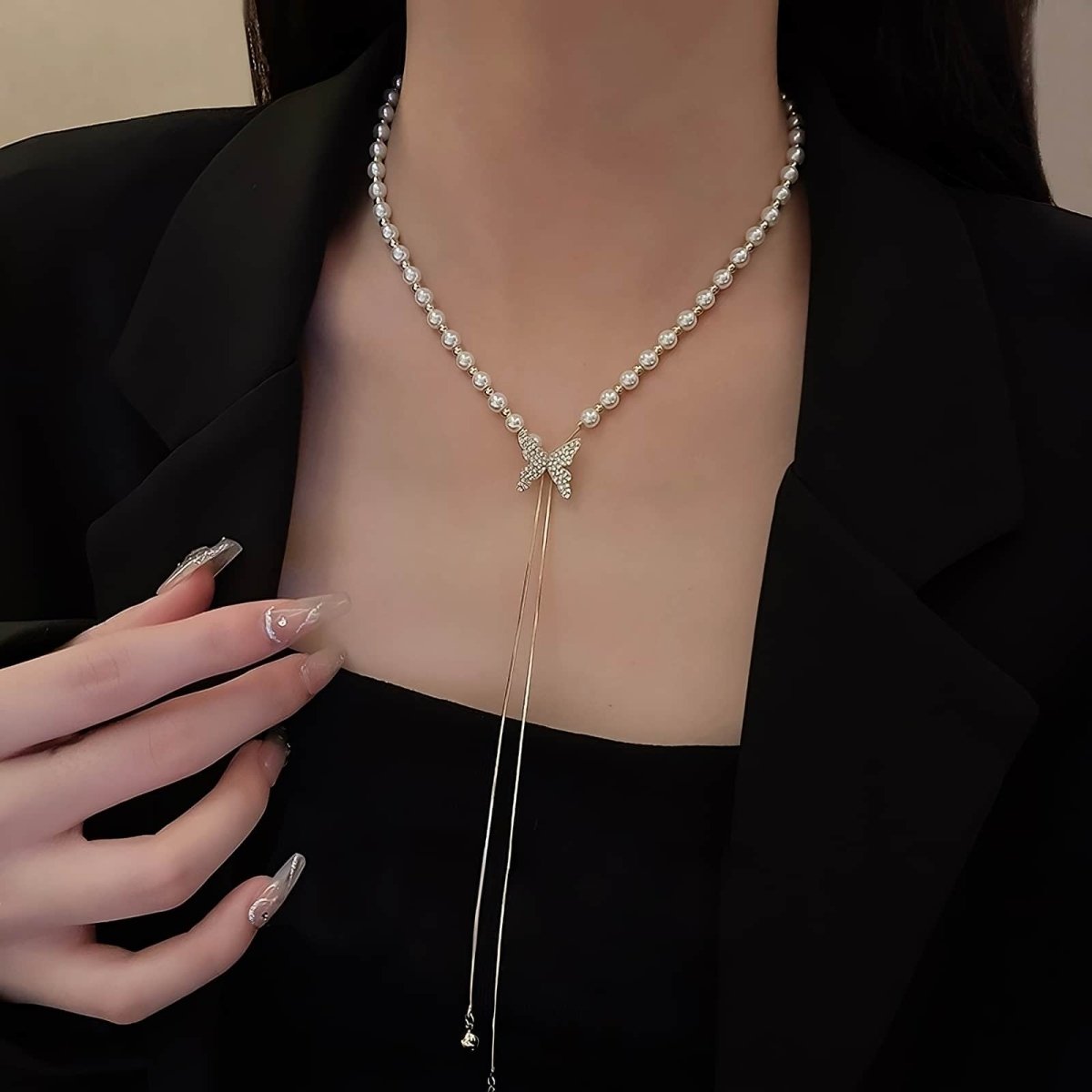 Maliben | Elegant Adjustable Butterfly Necklace