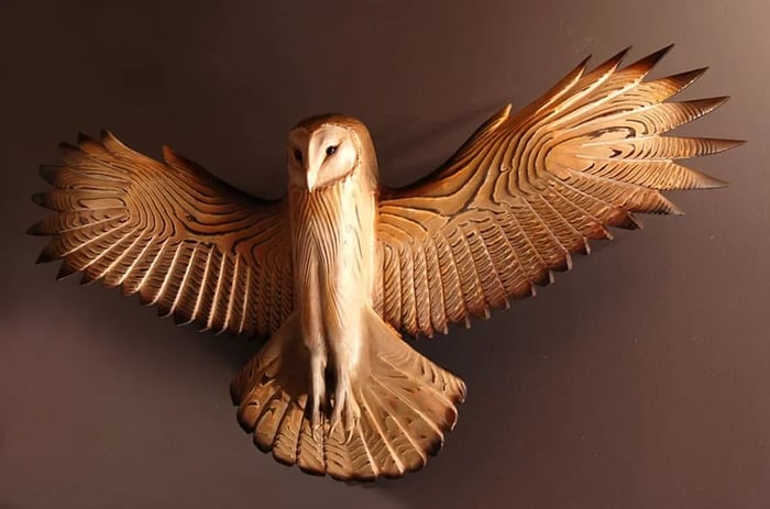 Maliben | Wooden Wall Decoration – Owl “Majestic”