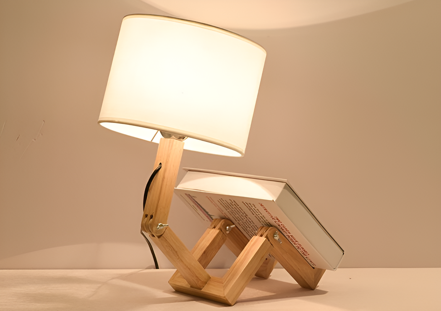 Maliben | Flexible Robot Desk Lamp Made Of Solid Wood – Lumobot
