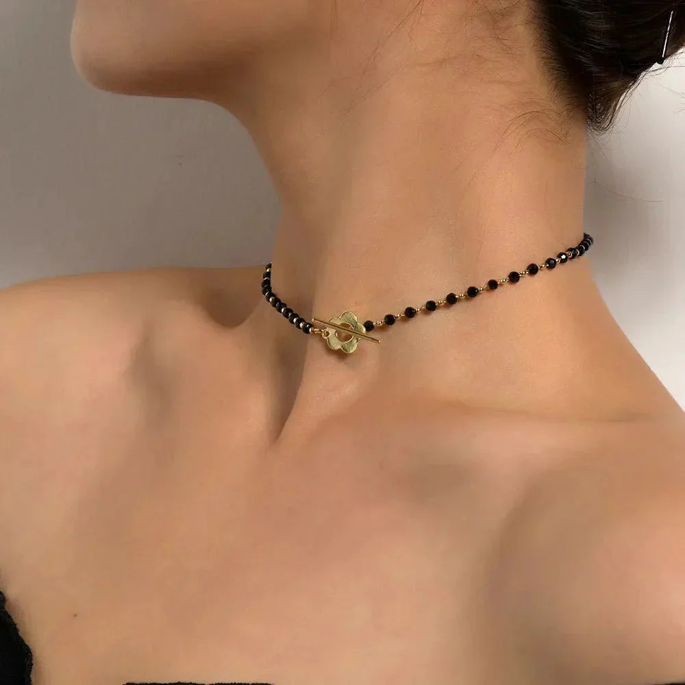 Maliben | Floral Choker Flower Clasp Necklace