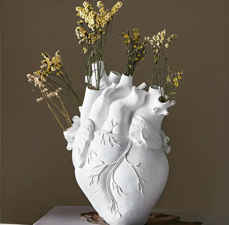 Maliben | Greek Inspired Heart-Shaped Vase - Elena