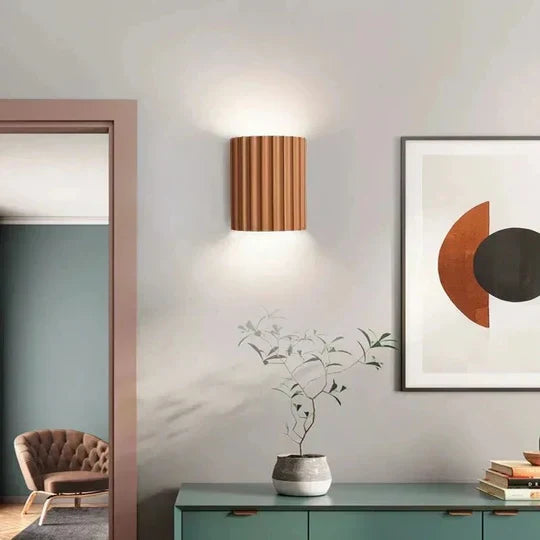Maliben | Ribblewall | Stylish Wall Lamp Made Of Resin