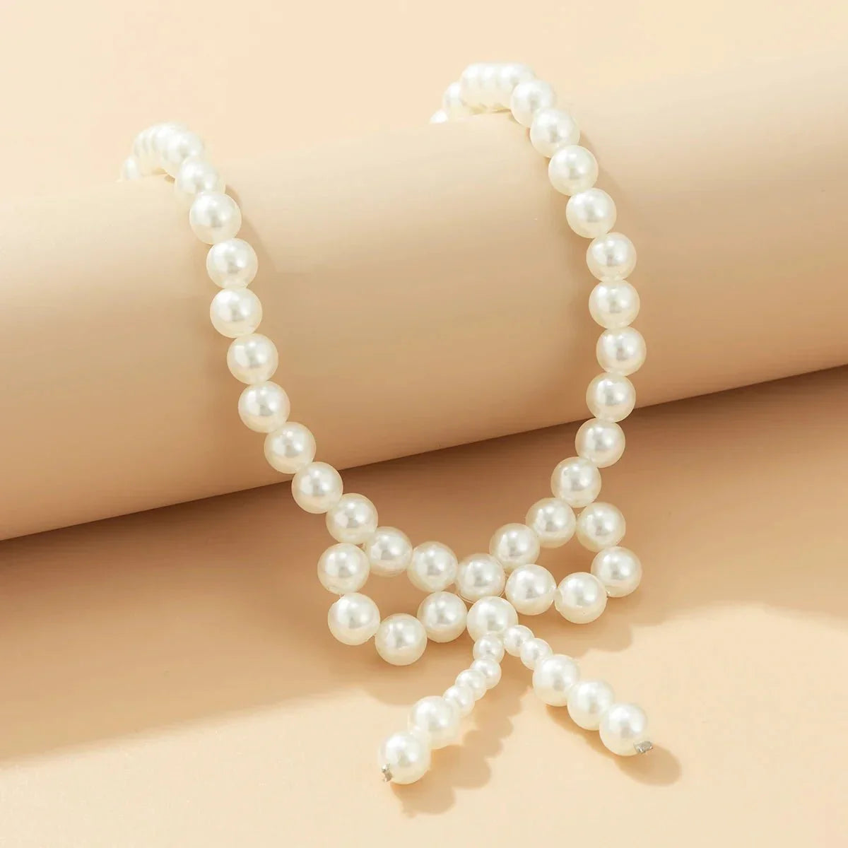 Maliben | Iconic Dainty Pearl Bow Necklace