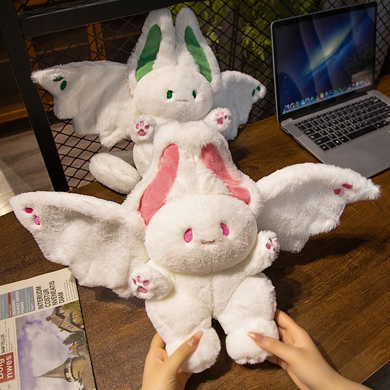 Maliben | White Kawaii Fluffy Bat Plushie