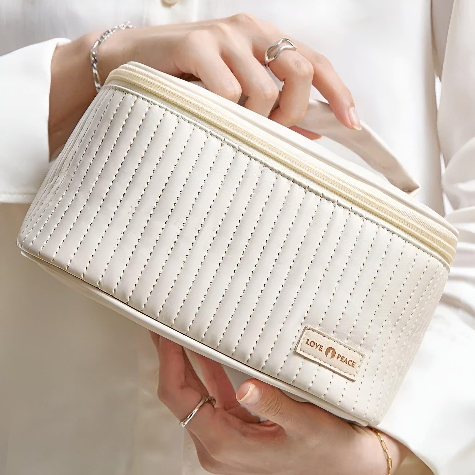 Maliben | Velaviva Cosmetic Bag Travel | Elegant & Water-Resistant | Pu Leather | Plenty Of Space & Protection For Your Beauty Essentials