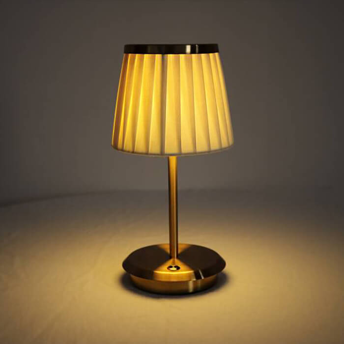 Maliben | Golden Dreamdrape Table Lamp – Elegance And Flexibility