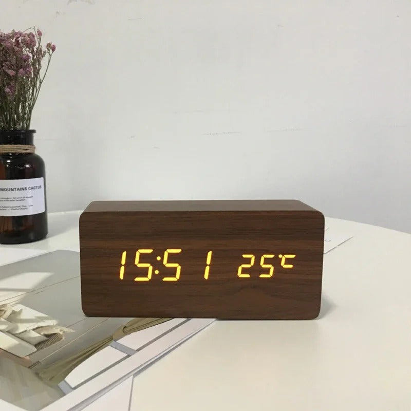 Maliben | Minimalistic LED Watch | Wood