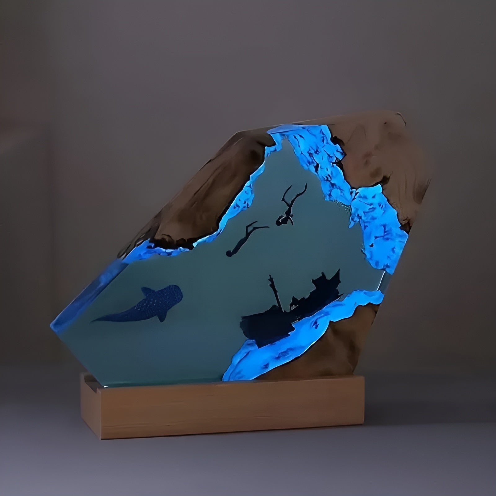 Maliben | Refreshing Ocean Table Lamp - Deepdive Illumina