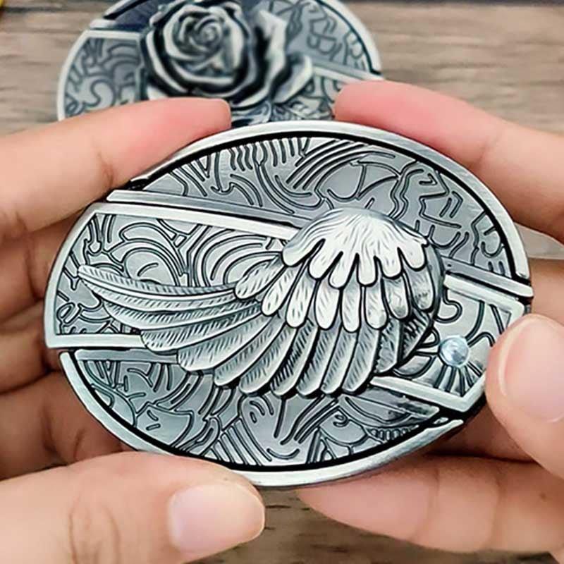 Maliben Cowboy Belt Buckle — Oval Metal with Hidden EDC Tool