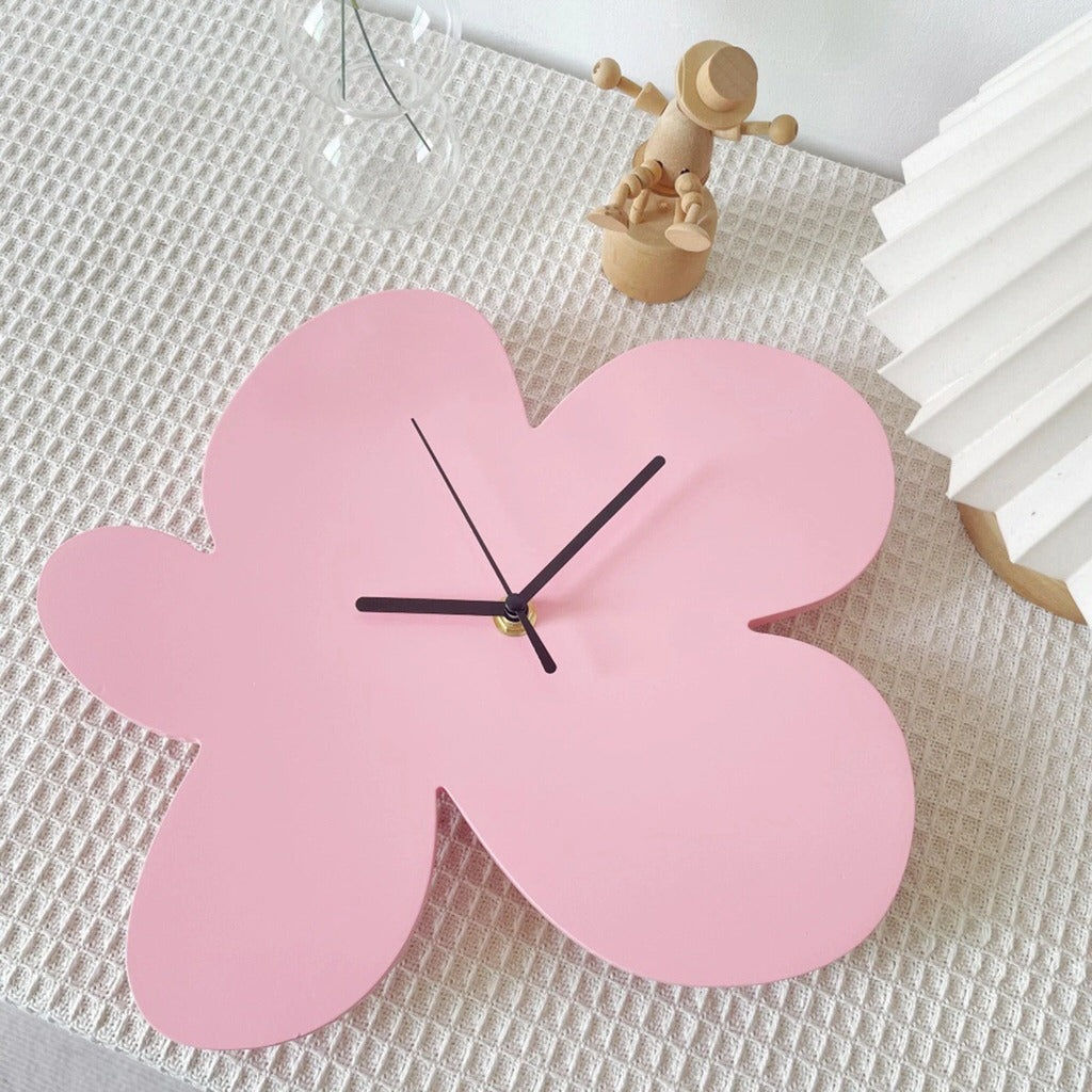 Maliben | Flower Blob Acrylic Wall Clock